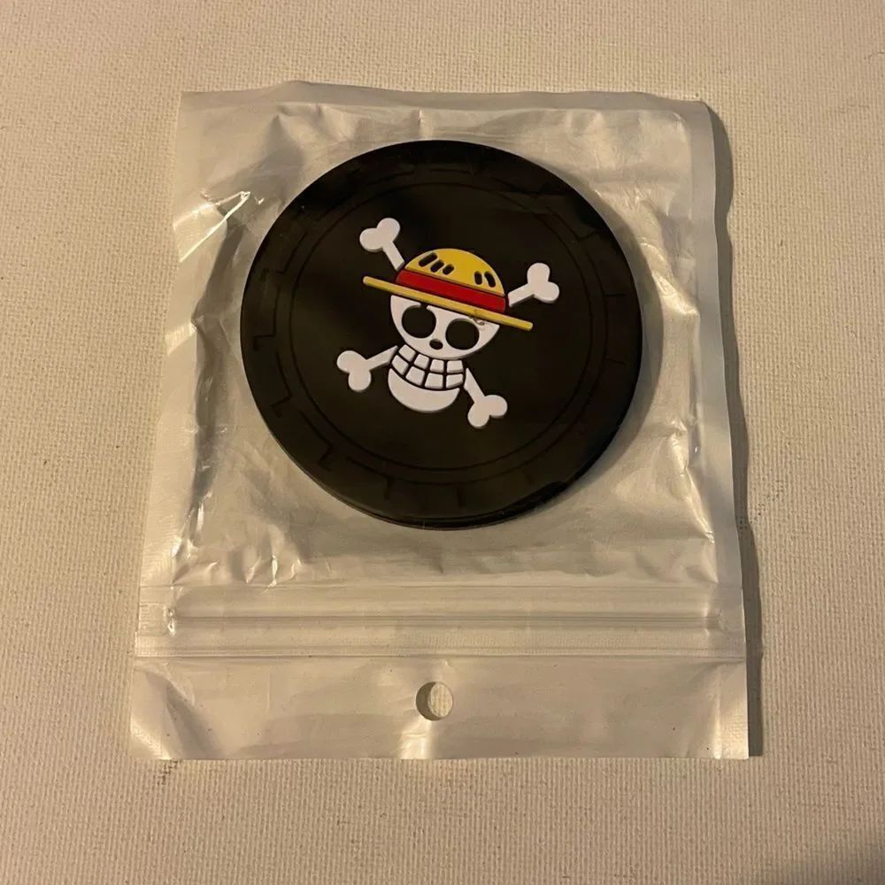 Skull and Crossbones car cup Coasters in black Set of 2 NWT - Picture 7 of 8